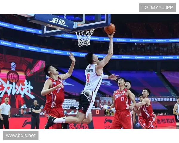 黄海之滨激情对决：CBA篮球与青岛足球荣耀激烈碰撞